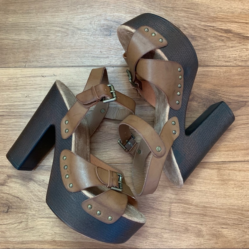 Candies Tan Faux Leather Platforms Sandals
